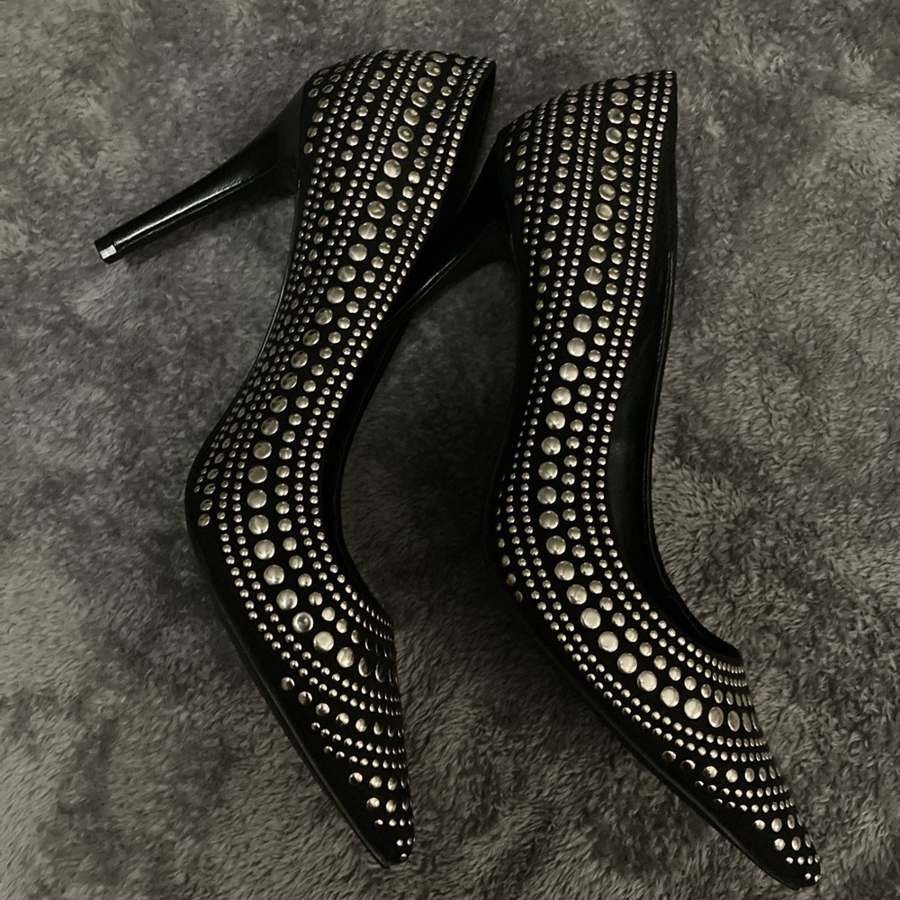 Stilettos - Picture 2 of 4